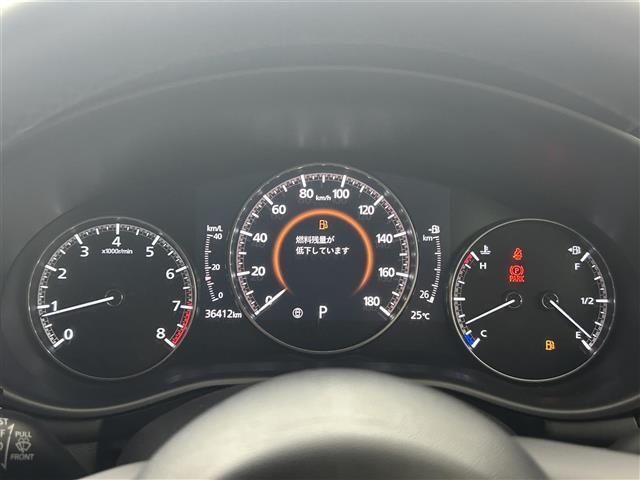 【スピードメーター】メーターがシンプルで見やすく運転しやすいですね！