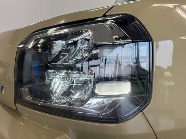 当店は16号線沿いにあります。「軽」未使用車専門店と書かれている赤色の看板が目印です。