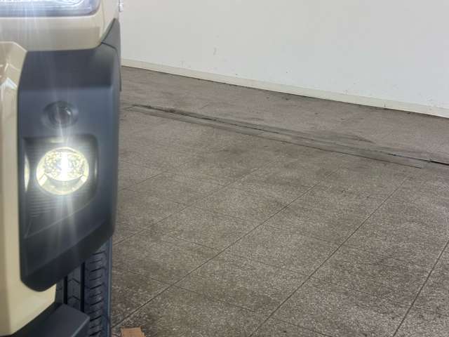 当店はお客様との会話を通じて、ライフスタイルに合ったクルマ購入の実現に尽力します。