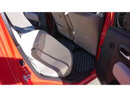 担当竹田携帯は、090-31550837です。多機種のパワーショベル・リフト・トラクターもあります！