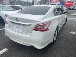 ボディカラーはホワイトパール！
