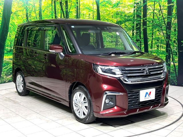 大好評のボディコーティング「弾スプラッシュコート」もご納車までに施工可能。通常のガラスコートと異なる、耐久年数6年の無機質ガラスコーティングが、ボディをキレイな状態に保ってくれます。