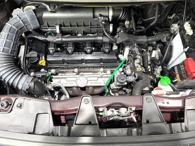 親切・丁寧な専門メカニックスタッフが応対！・車検・点検整備・事故等の修理などアフターサービスも安心。お車のカスタマイズもネクステージのサービススタッフまでご相談ください！