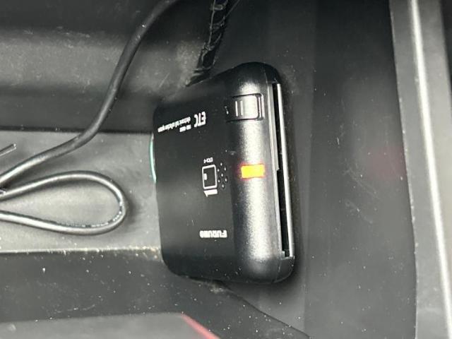 国産車から輸入車まで多様なお客様のニーズのお応えできるように、全国規模で豊富な在庫展開！車のことならWECARSへ！