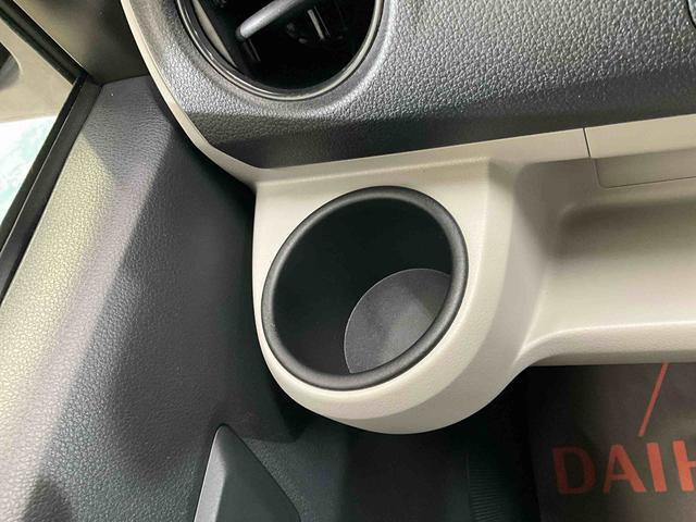 当店では、国家資格を持った整備スタッフがあなたのお車をしっかりサポート！！アフターメンテナンスもすべてお任せ下さい☆