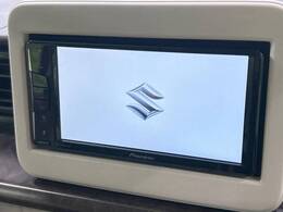 【ディスプレイオーディオ】お手持ちのスマートフォンとの連携で、ナビや音楽再生など各種アプリを使用可能。スマホに近い感覚でお使いいただけます♪