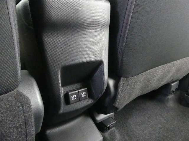 コードを繋げば充電できます！