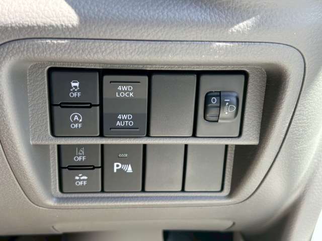 【鑑定】弊社の中古車は第三機関（JAAA）により公正な判断基準による鑑定を導入中です！鑑定書付きですのでご安心いただきお車選びをして頂けます♪