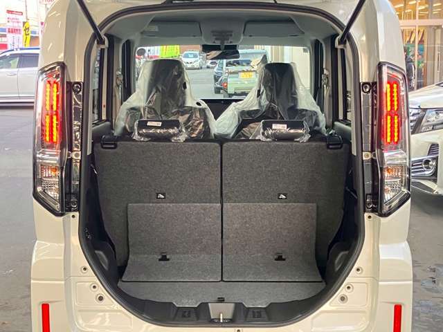 系列会社にメルセデスベンツ、BMW、VW、GMシボレー、クライスラー、スズキアリーナ、ハーレーダビットソン正規ディーラーを持つ当社ならご納車後の整備のノウハウも御座いますので安心してお乗り頂けます。