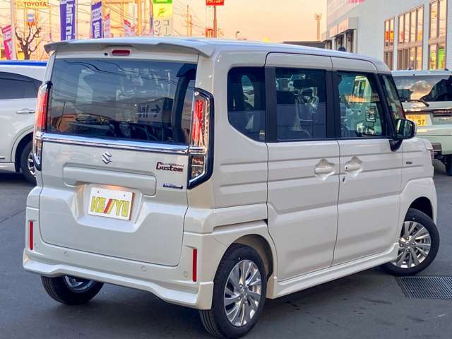 一部車両を除き他店在庫の取寄せ陸送費は無料にて対応中！　品質にこだわった車両仕入れ！低走行の高品質車だけを仕入れております。ボディの綺麗さはもちろん降雪地域特有の下廻りのサビなども少ない車両をご案内！