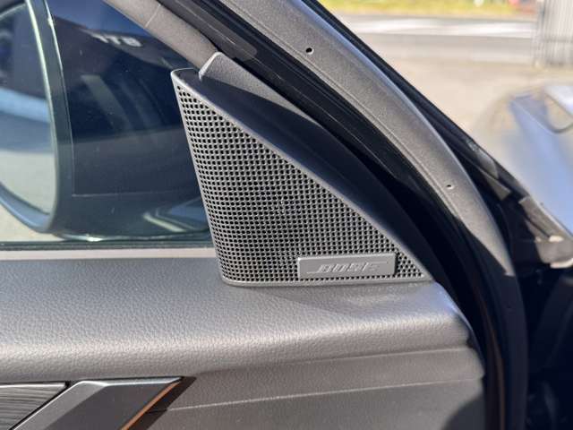 【BOSE（プレミアムサウンド）】マツダでお出かけの際には、ぜひ素敵な音楽体験を！ありふれた一日にも特別な体験を！ドライブの時間を上質な音楽でお楽しみいただけるサウンドシステムが搭載されています♪