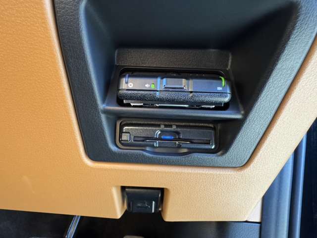 店舗にて現車の確認もいただけますので、お電話で在庫のご確認の上是非ご来店くださいませ！！！