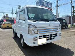 当車両をご覧いただきありがとうございます。質問などございましたらお気軽にお問い合わせください。