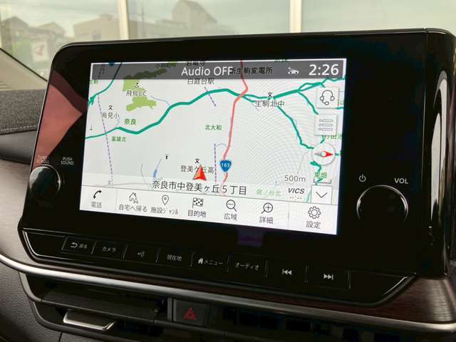 メーカーオプション純正ナビが装備されております。フルセグTV、アップルカープレイ、アンドロイドプレイなど様々対応しております！
