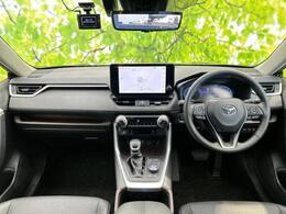 「この車の写真をもっと見たい」「状態が気になる」「この装備はついている？」どんな小さな疑問でもお気軽にお問い合わせください！