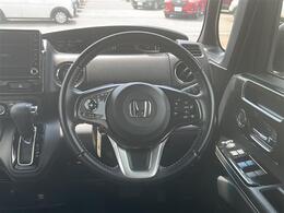 ハンドルの画像です。店舗にて現車の確認もいただけますので、お電話で在庫のご確認の上是非ご来店くださいませ！！！