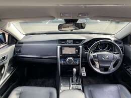 【インパネ全体】『インパネ全体』の画像になります。写真の内容に関してご不明点、ご質問等がございましたらお気軽にガリバー店舗までお問い合わせください。