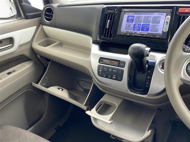 【　オートエアコン　】車内温度を感知して自動で温度調整をしてくれるのでいつでも快適な車内空間を創り上げます！