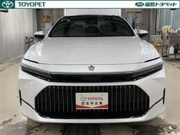 ワイド＆ローのスタイルのクラウン　Zで走行安定性もあります。運転しやすくロングドライブも疲れ知らずで安心です。