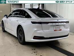 トヨタならではの「3つの安心」をセットにした『トヨタ認定中古車』です。「まるごとクリーニング」　「車両検査証明書」　「ロングラン保証」付き。