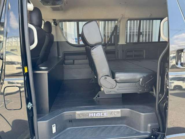 遠方のお客様でもお気軽にお問合せください。登録・納車お見積り致します。