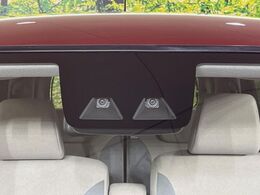 【スマートアシスト】走行中に前方の車両等を認識し、衝突しそうな時は警報とブレーキで衝突回避と被害軽減をアシスト。より安全にドライブをお楽しみいただけます。