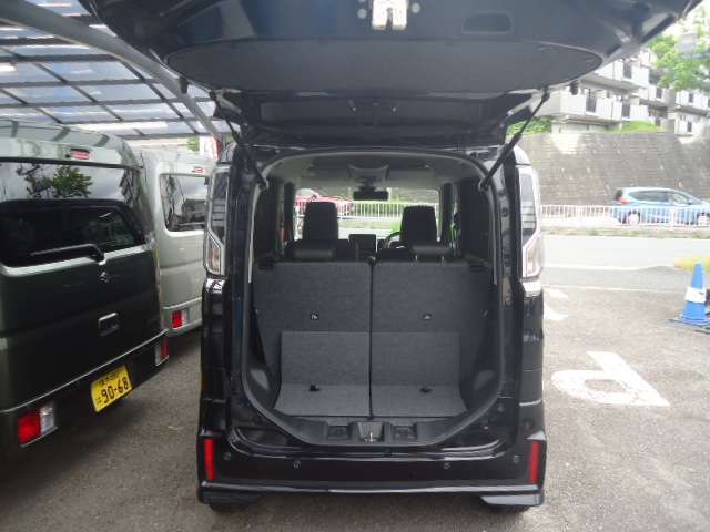 荷室使用感ありません＾0＾