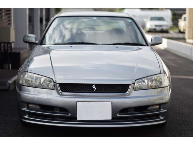 弊社の在庫車両をご覧いただきありがとうございます。お車の状態をより知って頂くために、できるだけ多くの画像をご用意いたしました☆お時間の許す限り、最後までお付き合いください！