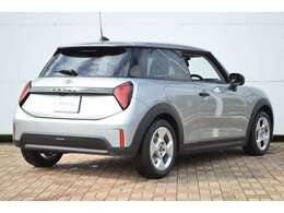 認定中古車保証の詳細につきましては、当社スタッフまでお気軽にご相談下さいませ。Ibaraki BMW BPS守谷⇒（10:00～19:00月曜定休、月曜祝日の場合は翌営業日が定休日）