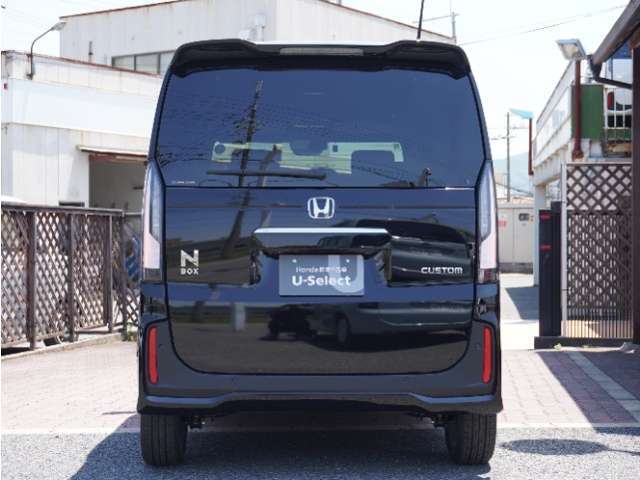【まずは在庫確認を】Honda　Cars北河内　U-Select交野では店頭での販売も並行して行っております。先に販売されてしまうこともありますので、気になる車があれば早めにお問い合わせください。