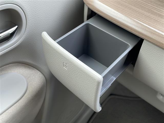 店頭在庫以外にも全国約2.5万台※の在庫から、ぴったりな1台をご提案します！※2020年7月現在の在庫台数です。売約済の可能性があります。