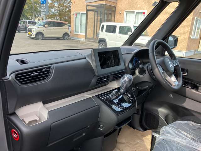 お子様のための大きいなキッズスペースもあります！お子様を預けて心おきなく車種選びを楽しんでください♪