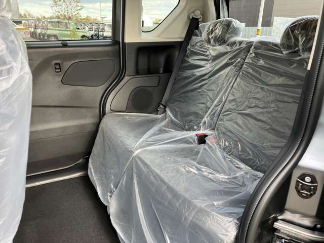 事故の際も保険の交渉から車の修理や代車の手配まで迅速に対応！保険のアドバイザーがカーライフに最適なプランをご提案します！