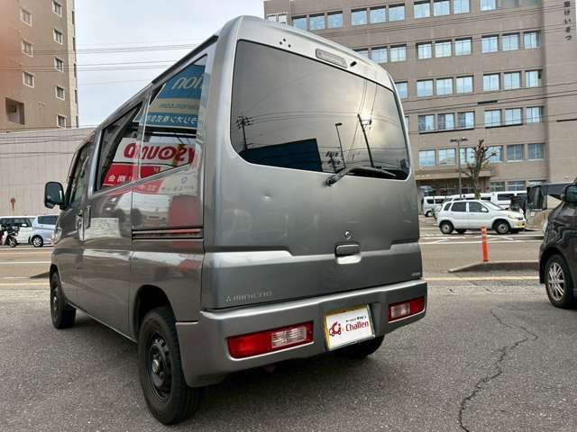 小回りの効く荷物がたくさん載る便利な車です☆