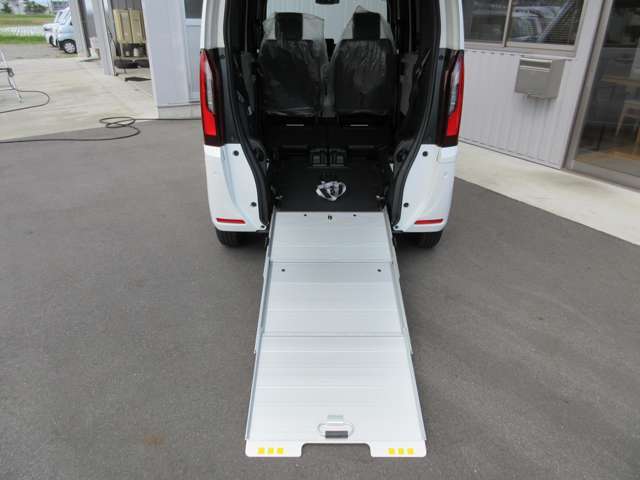 お車を全国に納車致します☆ホームページhttps://minowamobility.jp/　中央道伊北インターチェンジから車で10分です！