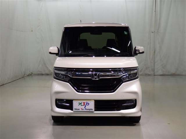 軽自動車は燃費も良くて経済的♪小さなボディで運転しやすい！細い道だってラクラク運転♪