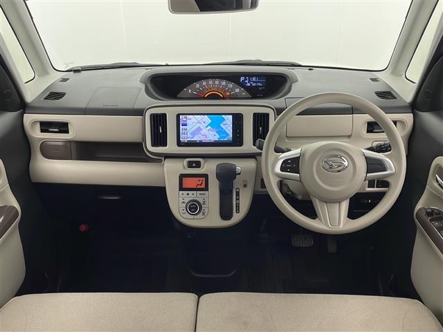 ガリバー宮崎港店は『JR宮崎駅』より約4km車で9分、ひむか神話街道『フェリー乗り場』交差点より南へ800m！販売経験豊富なスタッフがお客様のおクルマ選びをお手伝いいたしますのでご来店お待ちしております！