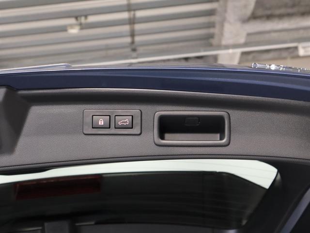 電動リヤゲート搭載で開け閉め楽々です！