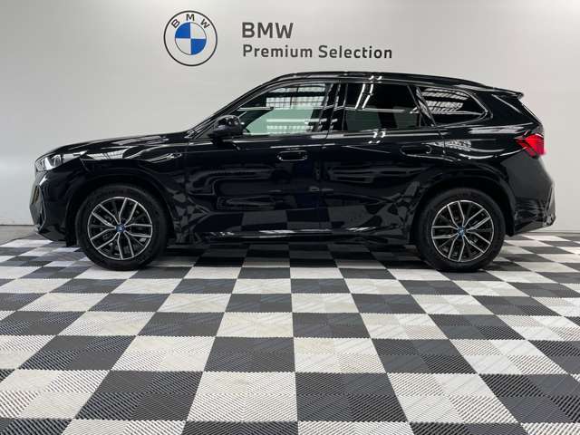 BMWならではの美しいボディラインです。