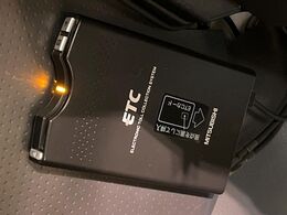 【ETC】高速道路の料金所をストレスなく通過！話題のスポットやサービスエリアに多い「スマートIC」利用時は必須のアイテムです。当店でセットアップを実施、ご納車当日からすぐにご利用いただけます！