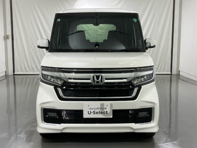 多彩な機能満載でスポーティー♪人気のN-BOXカスタムです。