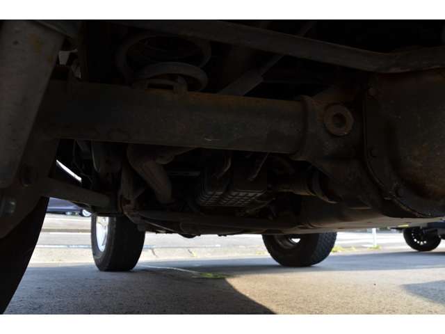 在庫車、点検済み　内外装仕上げ済みです！納車時には整備を行いましてのご納車になります。エンジンオイル　エンジンエレメント　ワイパーゴムなどは全て交換致します。