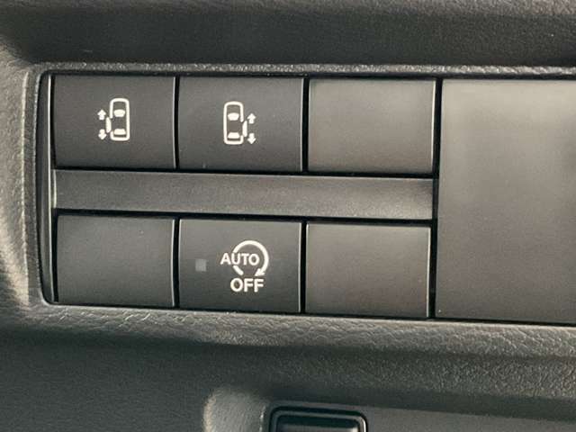 運転席右側操作スイッチ。