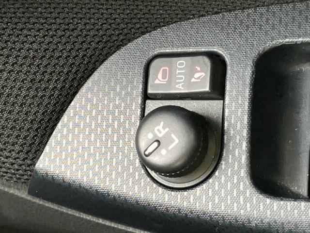 お車に合わせて無料保証以外にも、保証範囲、期間、距離を拡充させた有料保証もご用意しております！中古車の購入が初めてで不安・・・というお客様もご安心ください！