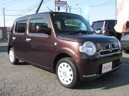 4WD！CVT！純正オーディオ！アイドリングストップ！スマートキー！オートAC！レベライザー！ベンチシート！スペシャルコーデ特別仕様シート・ドアハンドル・ホイールキャップ！