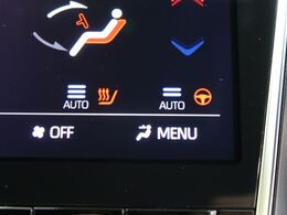 【シートヒーター】寒い日に重宝するシートヒーター！エアコンより早く温まってくれるので寒がりの人も安心ですね♪エアコンの温風は乾燥するから苦手、という方にもをおすすめです。