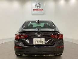 Honda認定中古車 U-Selectは3つの安心をお約束します。　1　Hondaのプロが整備した安心。 2　第三者機関がチェックした安心。　3　購入後もHondaが保証する安心。