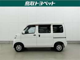 中古車は全く同じというものがなく、1台1台全てコンディションが異なります。同じようなお車でも、整備状況、外内装の状態など様々です。当店では入庫した車輌をコンディションに合わせて徹底的に仕上げています。