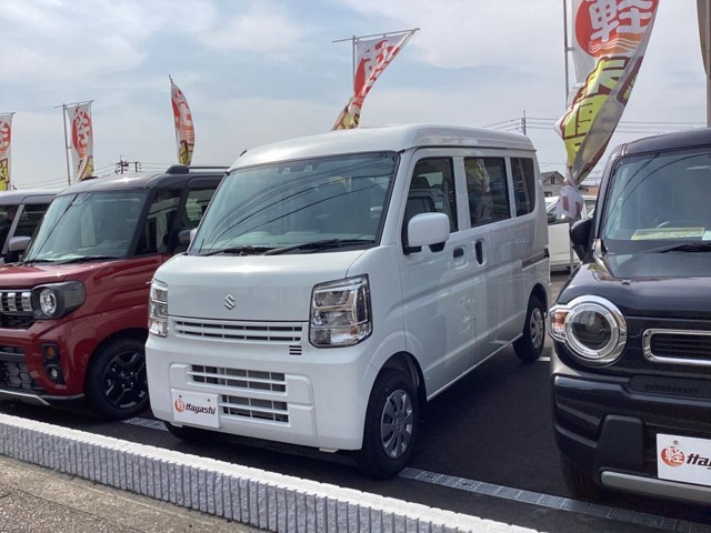 ☆当社ではお車の販売を岡山県・香川県に在住のお客様、岡山県・香川県に隣接する県に在住のお客様のみとさせていただいております。誠に勝手ながら、ご理解とご協力を賜りますようお願い申し上げます。