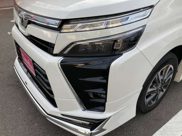 トヨタ ヴォクシー 2.0 ZS 煌II 2020年 8.0万キロ (広島県) 株式